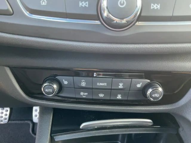 Opel Insignia 2.0 CDTI Sports Tourer Ultimate