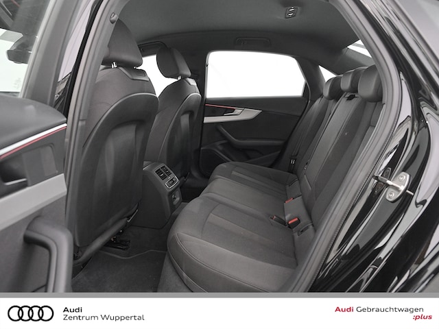 Audi A4 35 TFSI S-Line S-Tronic Sedan