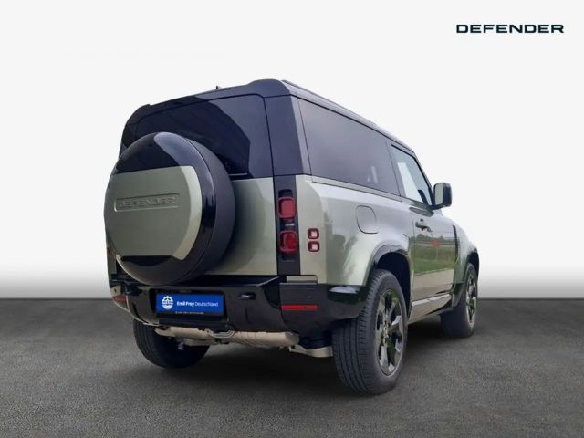 Land Rover Defender 90 D250 Dynamic SE