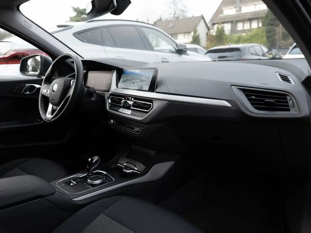 BMW 118 118i Advantage pakket Sedan