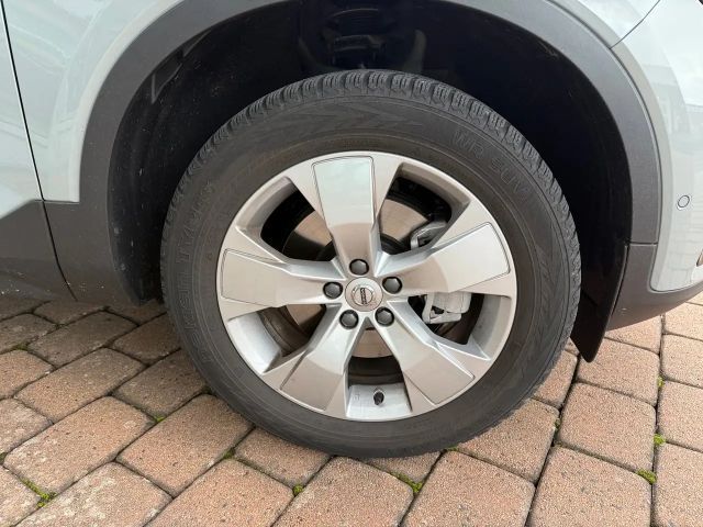 Volvo XC40 Dark Plus