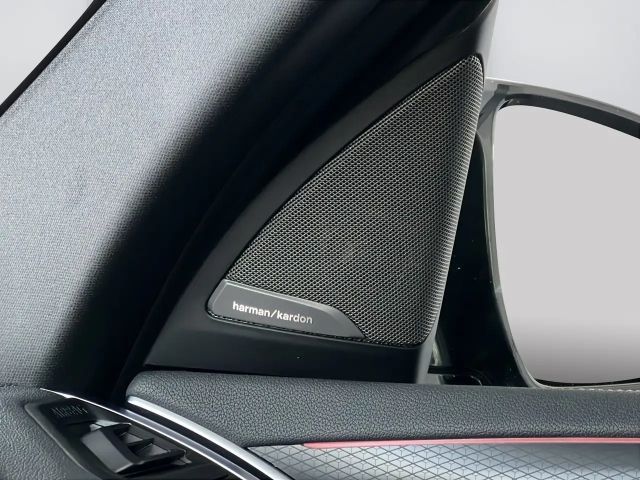 BMW X3 40i NAVI LASER PANO AHK HUD 360° STANDHZG. ACC