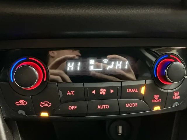 Suzuki S-Cross Hybrid