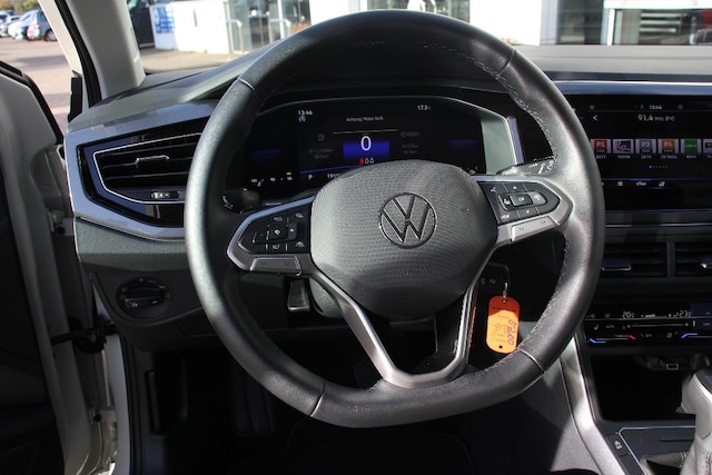 Volkswagen Polo 1.0 TSI DSG IQ.Drive