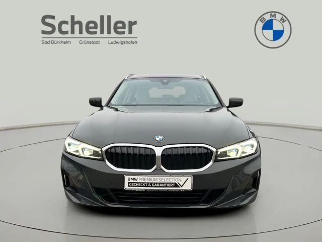 BMW 330 330d xDrive