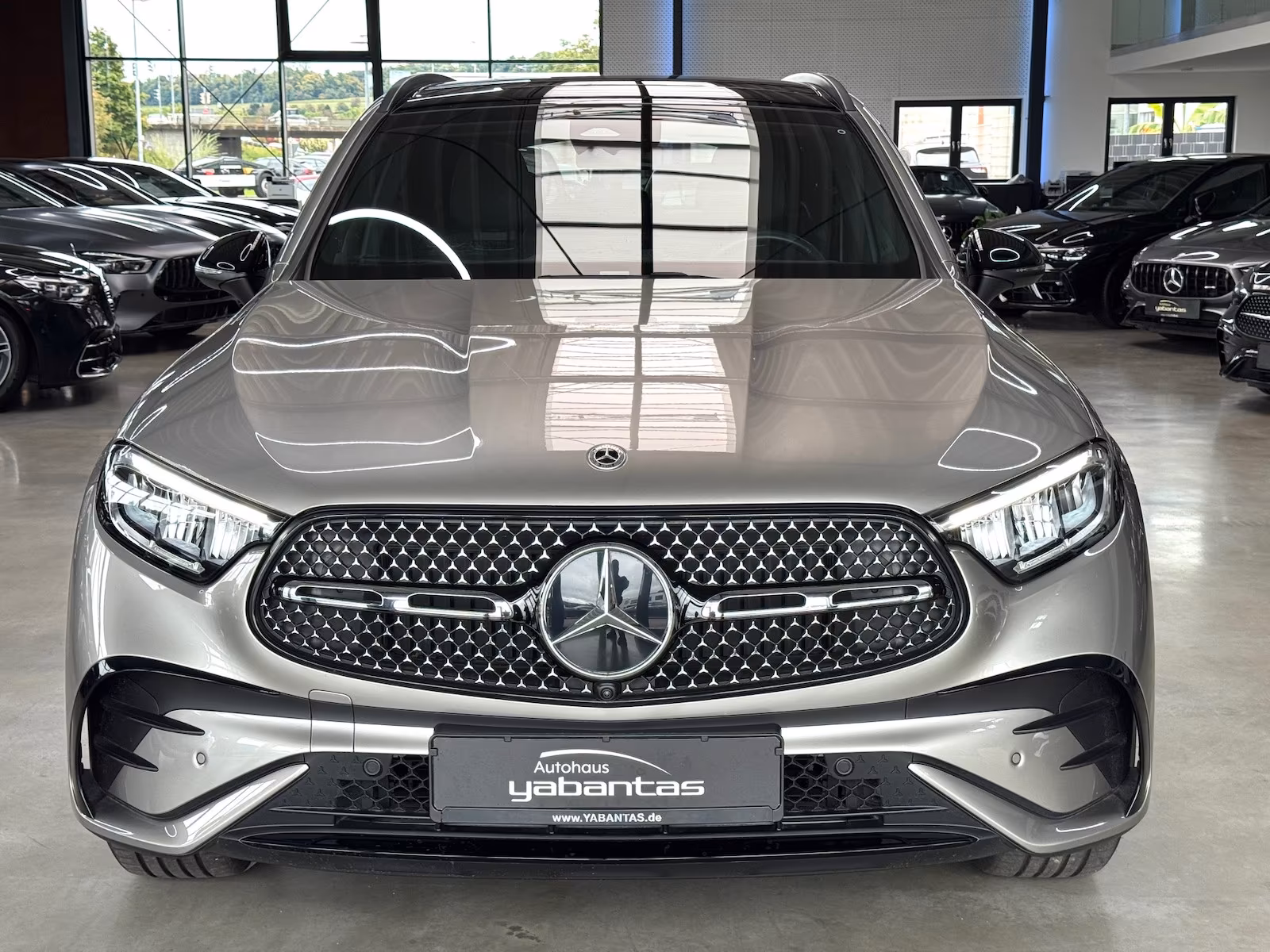 Mercedes-Benz GLC 300 4MATIC AMG Line GLC 300 d