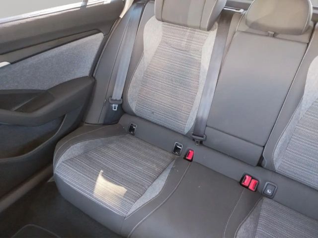 Skoda Superb 2.0 TDI Ambition Combi