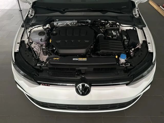Volkswagen Golf 2.0 TSI DSG GTI Style