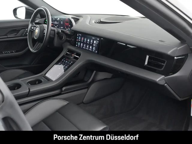 Porsche Taycan 4 Cross Turismo