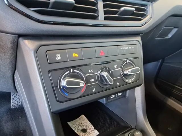 Volkswagen T-Cross 4Me TSI