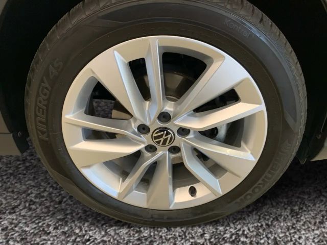 Volkswagen Taigo 1.5 TSI DSG Life