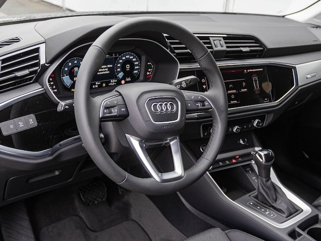 Audi Q3 S-Tronic