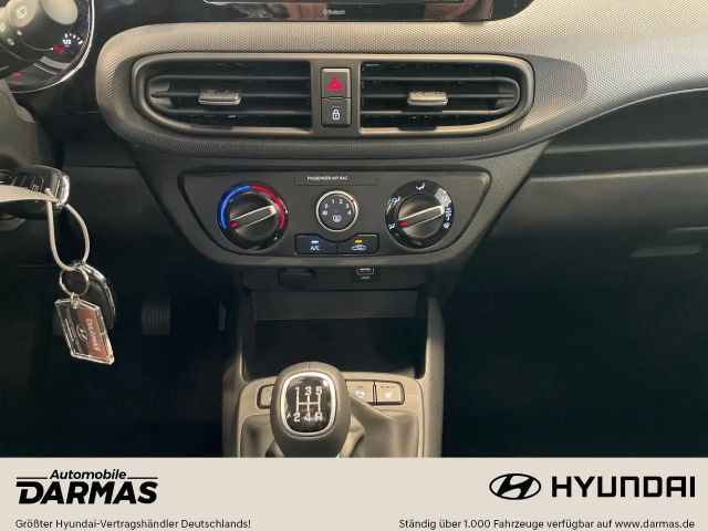 Hyundai i10 1.0