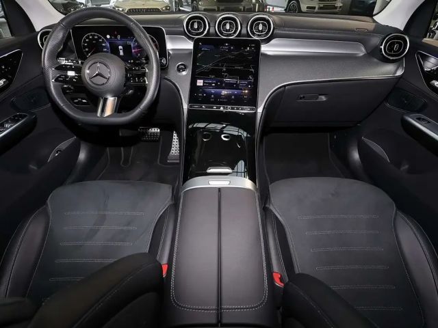 Mercedes-Benz GLC 200 4MATIC AMG Line