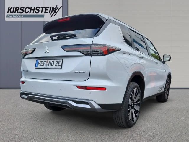 Mitsubishi Outlander 4WD