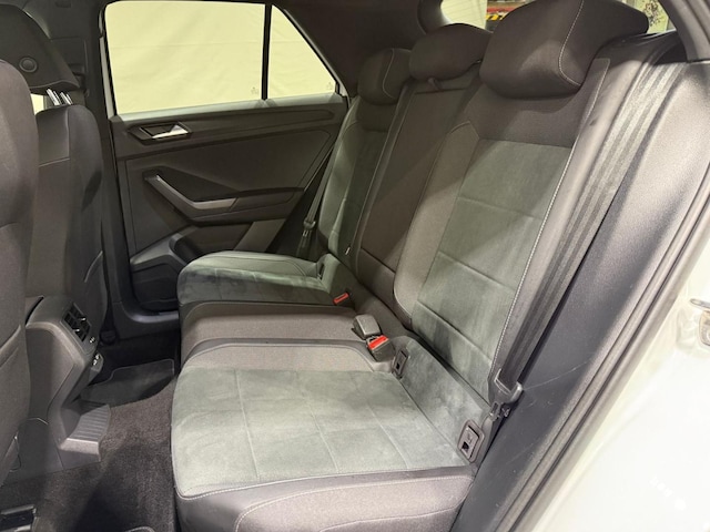 Volkswagen T-Roc 1.5 TSI DSG R-Line