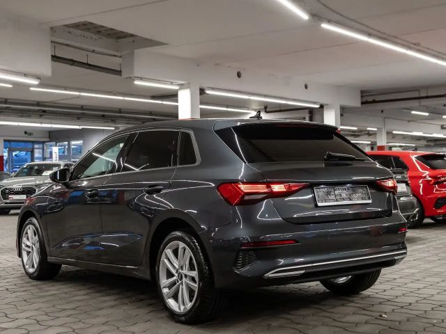 Audi A3 30 TFSI Sedan