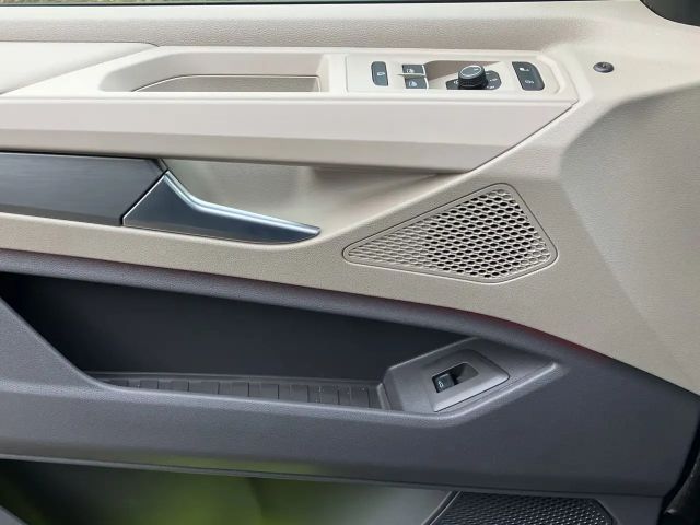 Volkswagen Multivan 2.0 TDI DSG Life T7