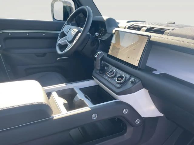 Land Rover Defender 3.0 110 D300 Dynamic SE