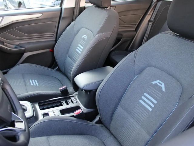 Ford Focus Active Wagon