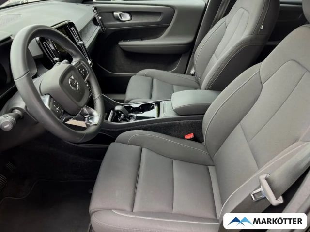 Volvo XC40 Core Recharge