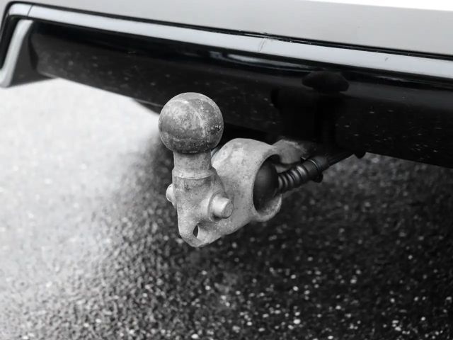 Volvo XC60 Dark Plus