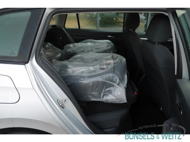 Volkswagen Golf 2.0 TDI Golf VIII Life Variant