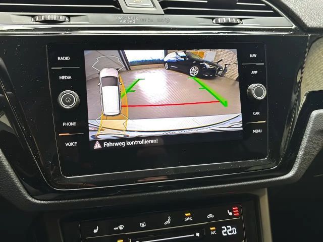 Volkswagen Touran Comfortline DSG R-Line