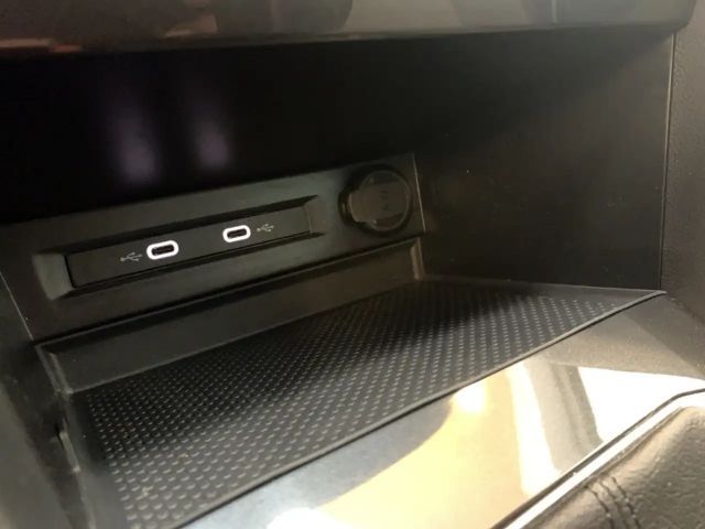 Volkswagen Tiguan 1.4 TSI Life eHybrid