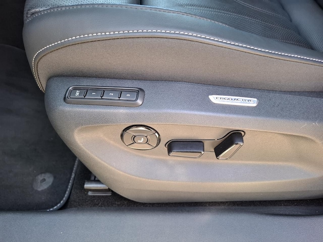 Volkswagen Tiguan 2.0 TDI DSG IQ.Drive R-Line