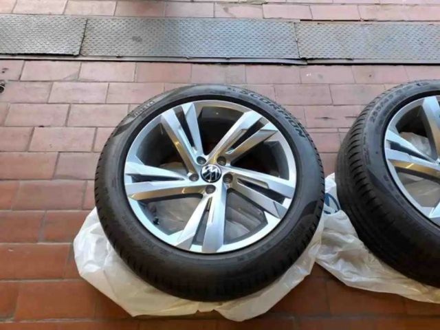 Volkswagen Tiguan 2.0 TDI DSG R-Line