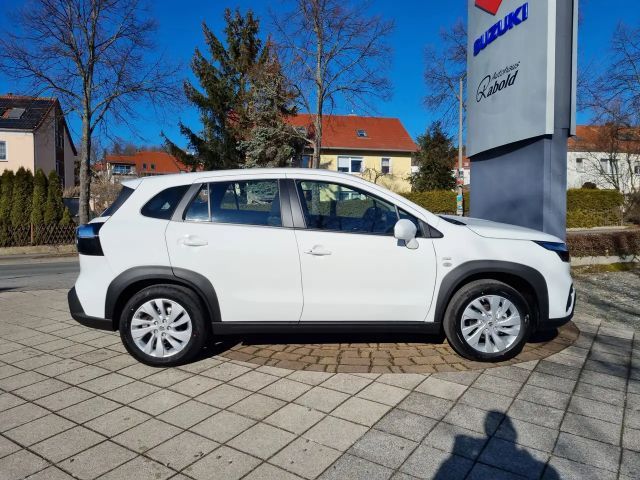 Suzuki S-Cross *Navigation* *PDC* *Kamera*