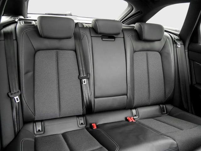 Audi A6 45 TFSI Avant S-Line S-Tronic Sport