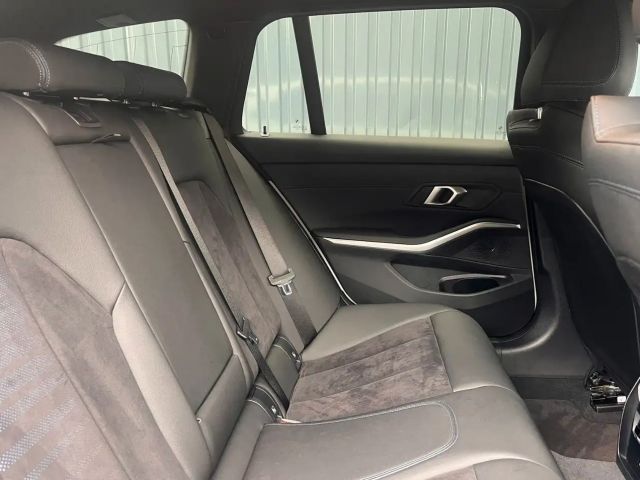 BMW 318 318i M-Sport Touring