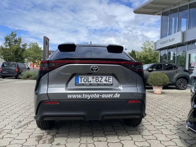 Toyota bZ4X Teamplayer *TOP*