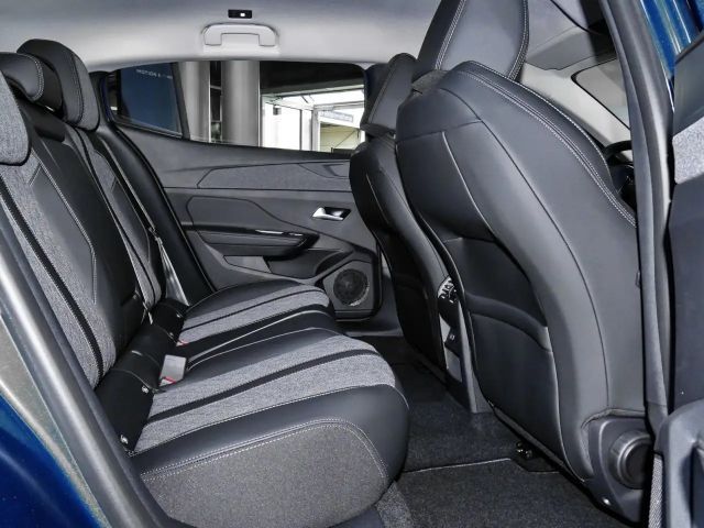 Peugeot 408 130 Allure Pack PureTech