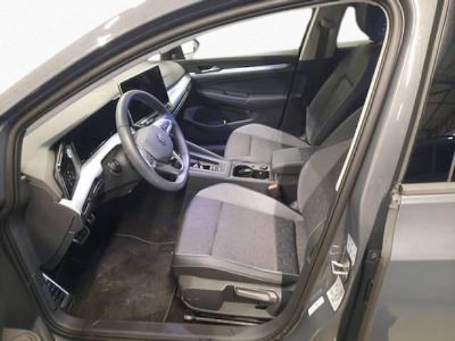 Volkswagen Golf 1.5 eTSI DSG Golf VIII Variant