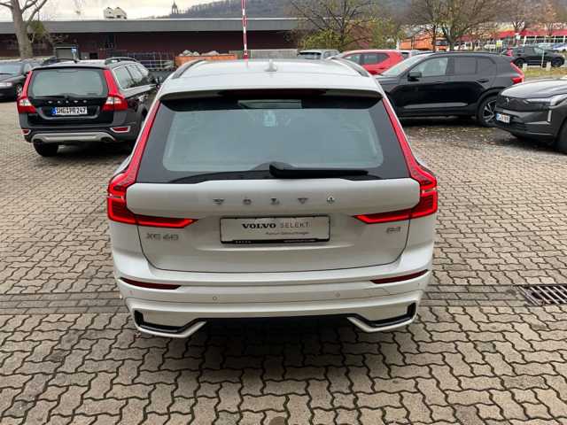 Volvo XC60 Dark Plus