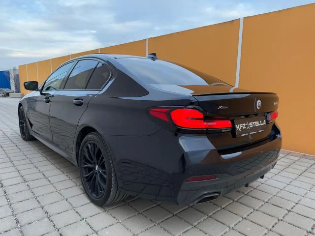 BMW 545 545e M-Sport Sedan xDrive