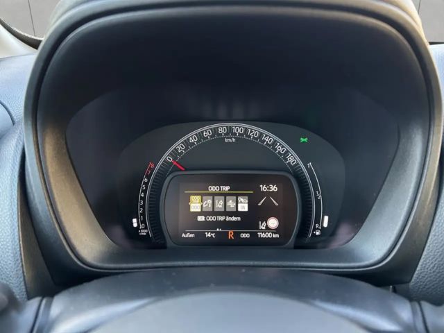 Toyota Aygo X 1.0 VVT-i Hatchback Play S-CVT