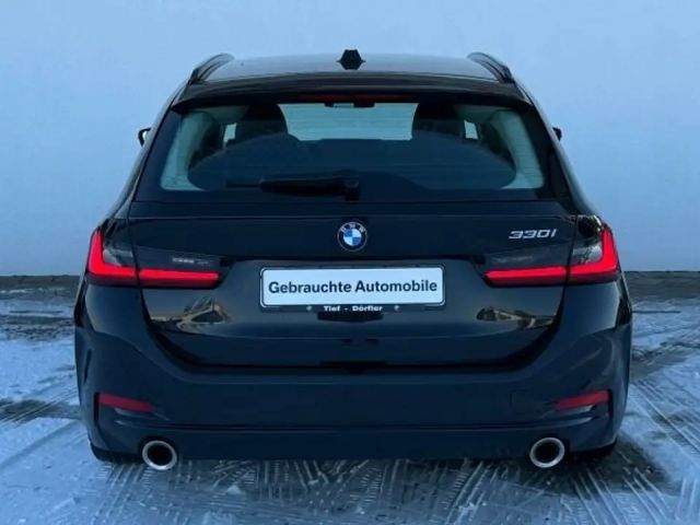 BMW 330 330i Touring