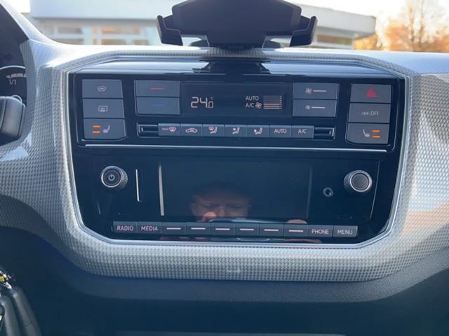 Volkswagen e-up! Edition 61 kW 83 PS 32,3 kWh 1-Gang-Automatik