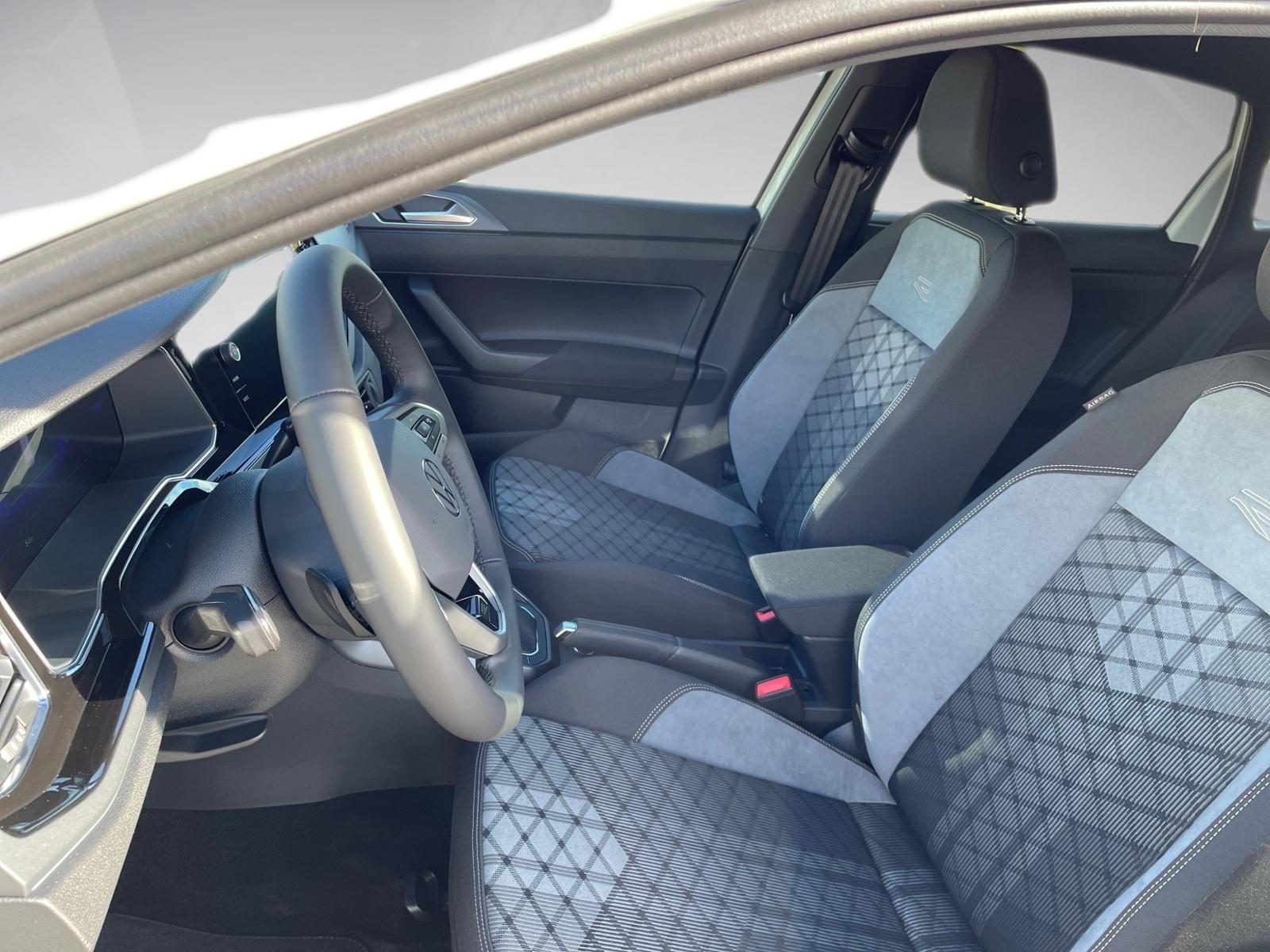 Volkswagen Taigo 1.5 TSI DSG R-Line