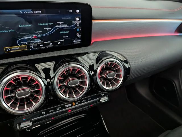 Mercedes-Benz CLA 45 AMG AMG Line