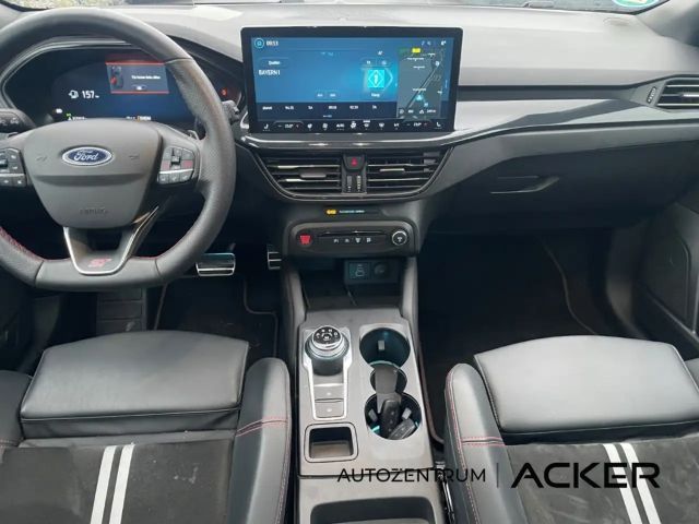 Ford Focus ST Line Wagon