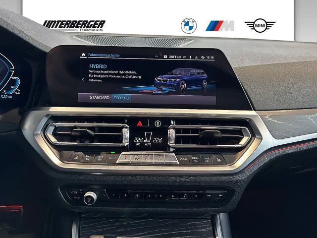 BMW 330 330e M-Sport Touring xDrive