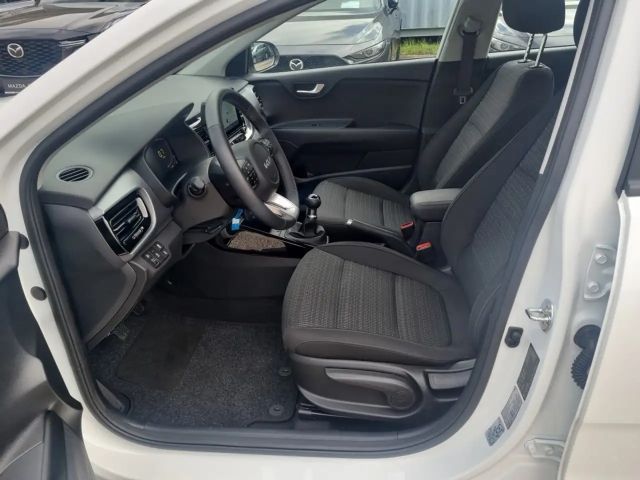 Kia Stonic 1,2 DPI ISG Silber