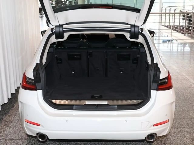 BMW 320 320e Touring xDrive