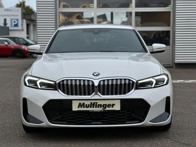 BMW 330 330i M-Sport Sedan xDrive