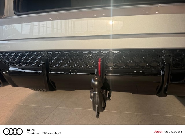 Audi RS Q8 Performance Quattro